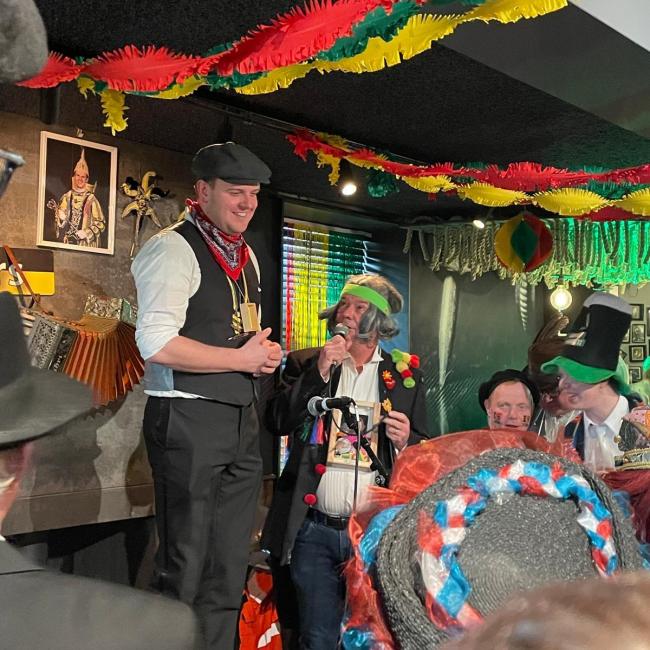 HET IS GEEN ZUIPFESTIJN!